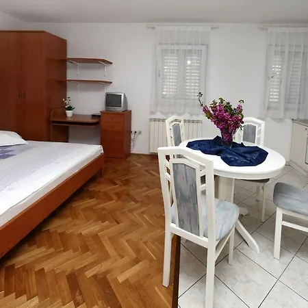 Apartments In Beautiful Split Podstrana Pokoj fotografie