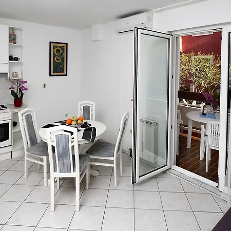 Apartments In Beautiful Split Podstrana Pokoj fotografie